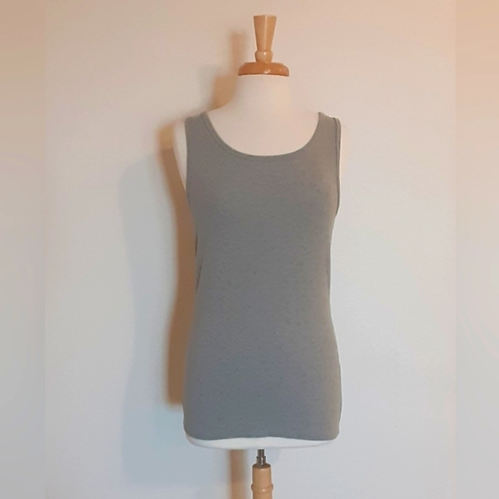 Duluth Trading Co Gray Fitted Tank Top
